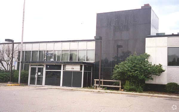 24785-24791 Southfield Rd, Southfield, MI for lease - Building Photo - Image 3 of 4
