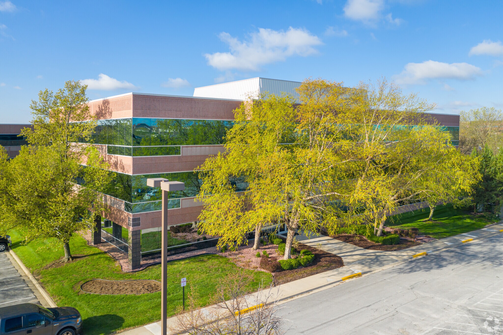 7301 W 129th St, Overland Park, KS for sale Primary Photo- Image 1 of 1