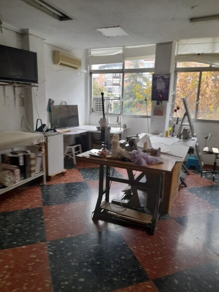 Retail in Cáceres, Cáceres for sale - Building Photo - Image 3 of 40