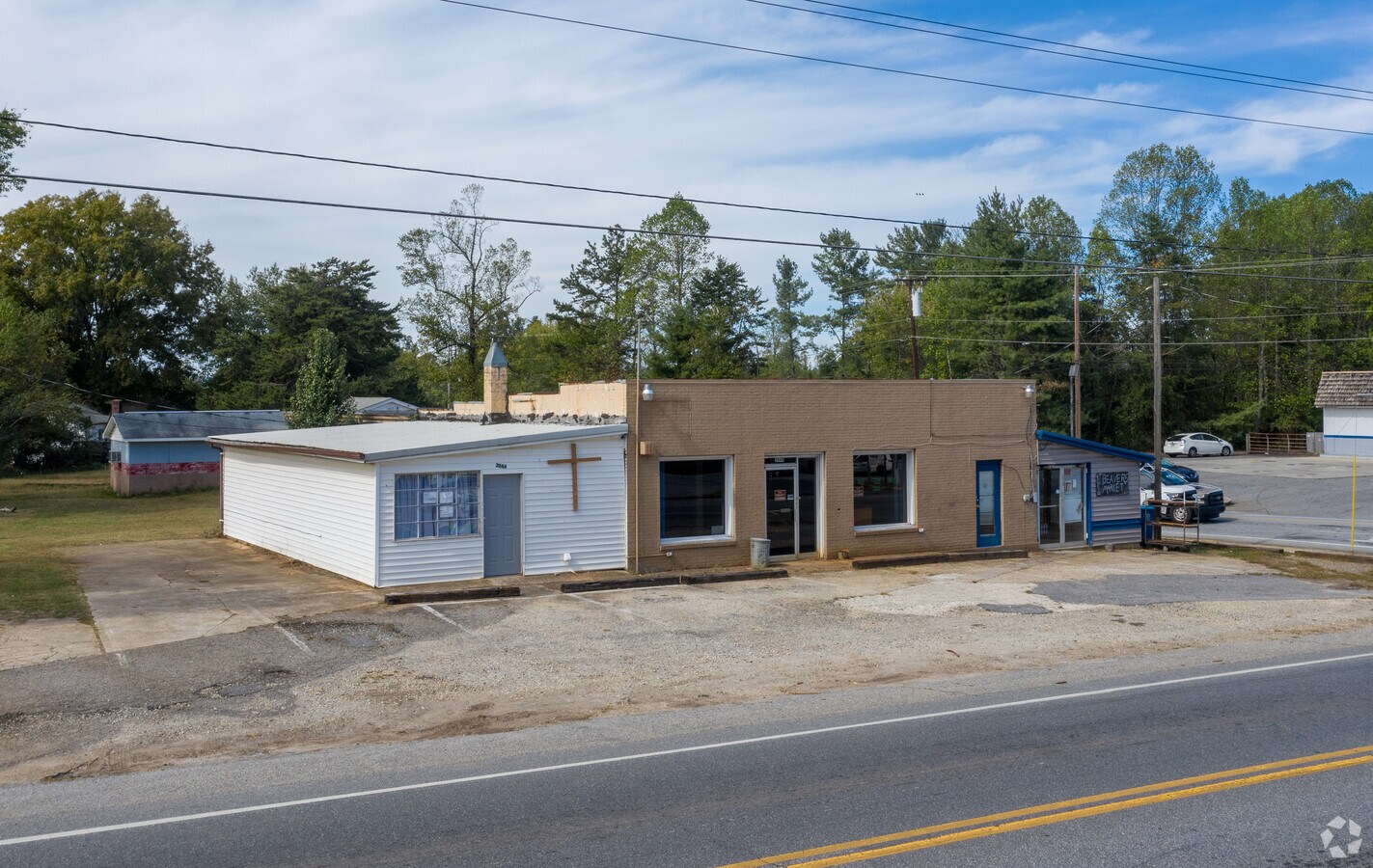 2044 Connelly Springs Rd, Cajahs Mountain, NC 28645