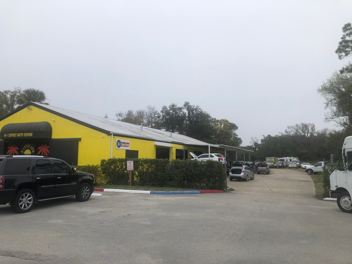 556 Mason Ave, Daytona Beach, FL 32117