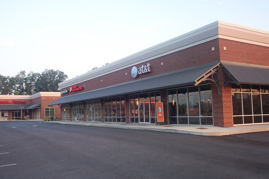 700 Schillinger Rd, Mobile, AL for lease - Building Photo - Image 1 of 7