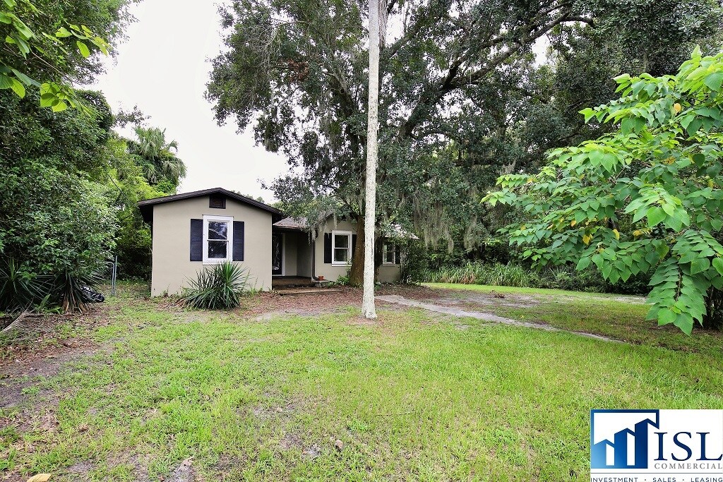 1110 Seminola Blvd, Casselberry, FL 32707