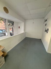 Retail in Alcorcón, Madrid for lease Interior Photo- Image 2 of 36