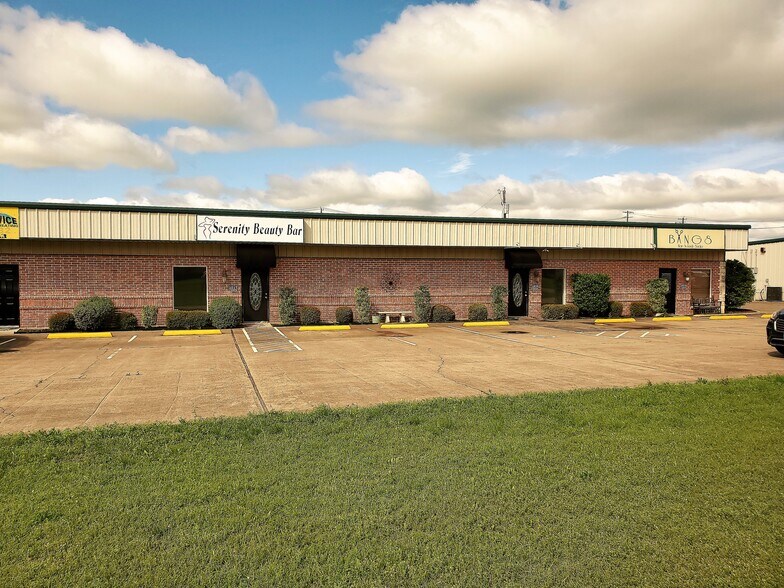 1213-1219 S Hewitt Dr, Hewitt, TX for sale - Building Photo - Image 1 of 1