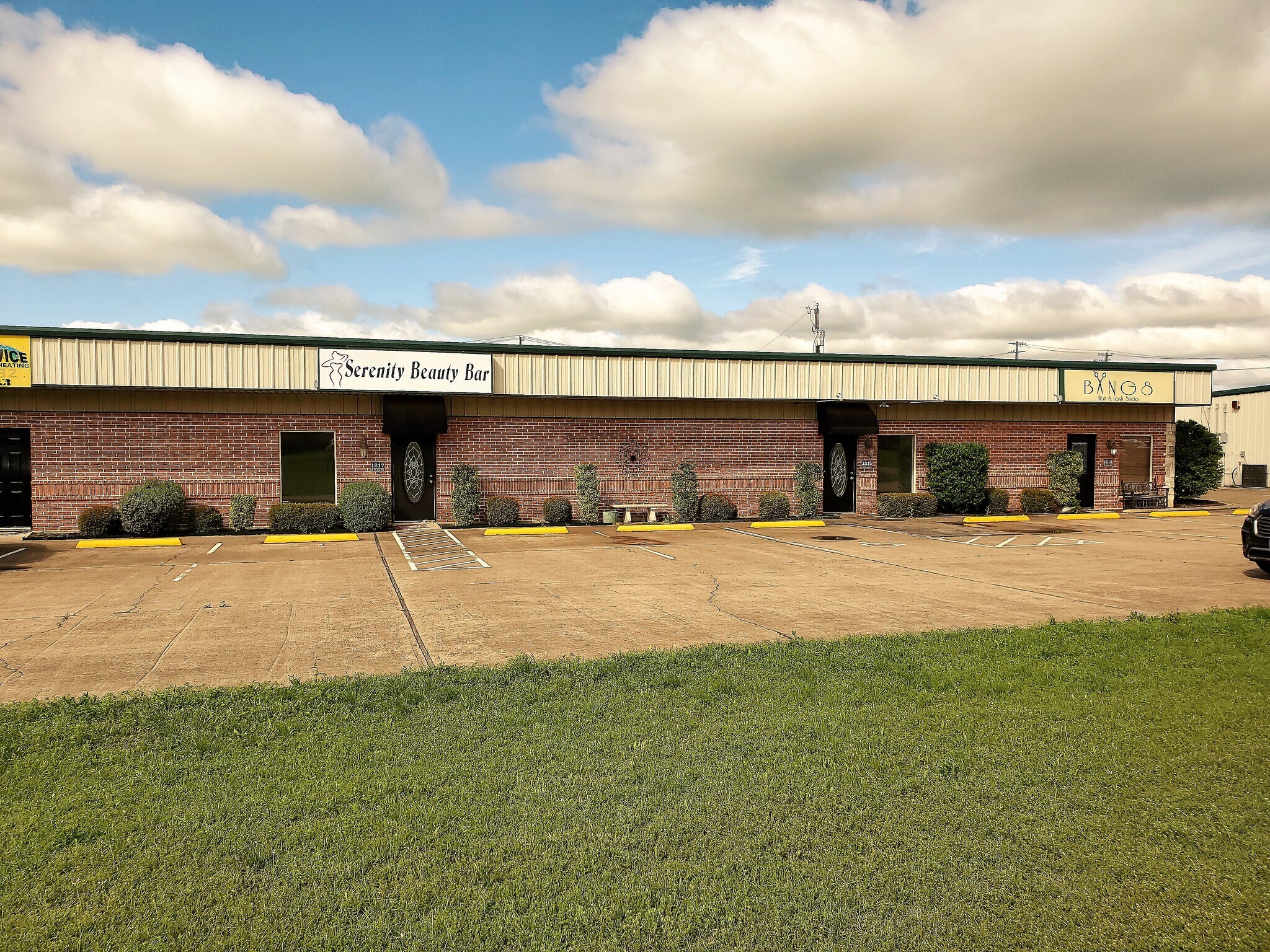 1213-1219 S Hewitt Dr, Hewitt, TX for sale Building Photo- Image 1 of 1