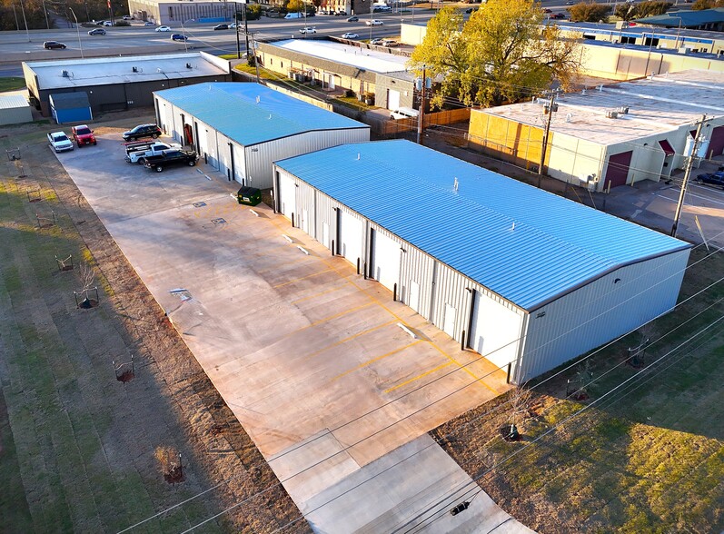 7027 N Santa Fe Ave, Oklahoma City, OK for lease - Building Photo - Image 3 of 6