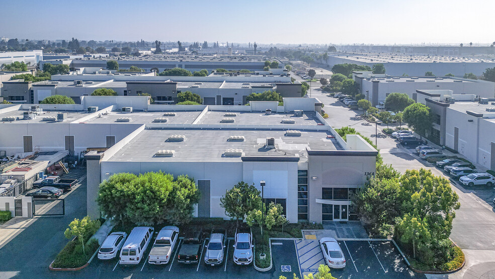 1364 E Valencia Dr, Fullerton, CA for lease - Building Photo - Image 1 of 13