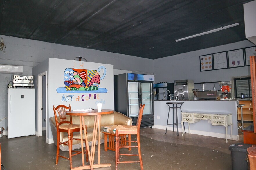 110 NW 1st St, Dania Beach, FL 33004 Retail for Lease