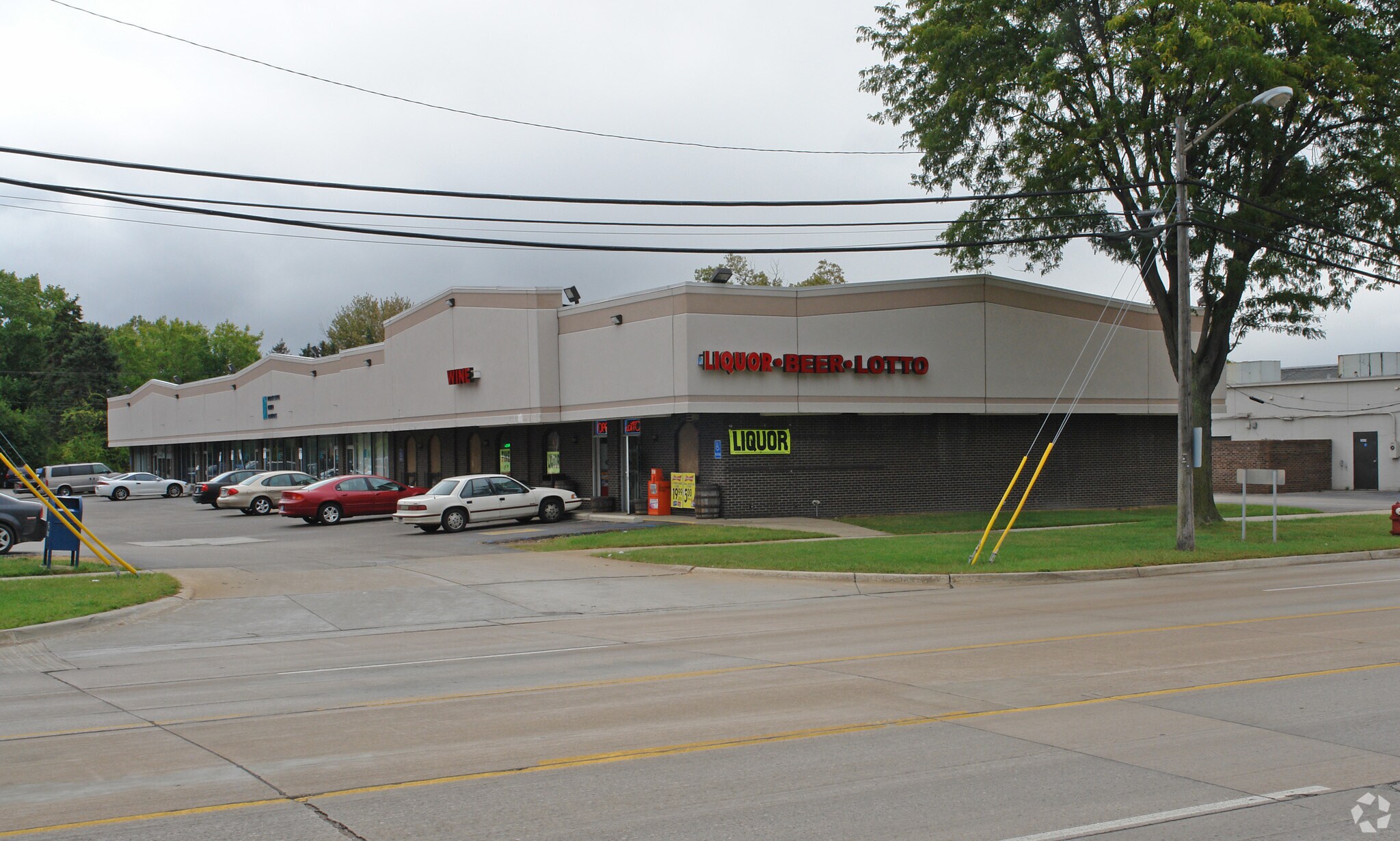 28756-28792 Ryan Rd, Warren, MI for sale Primary Photo- Image 1 of 1