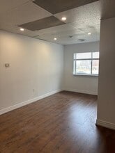 12275 Woodbine Ave, Whitchurch-Stouffville, ON for lease Interior Photo- Image 1 of 3