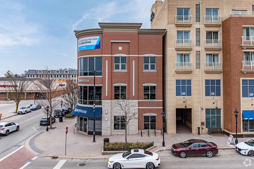 401 S Main St, Naperville, IL for lease - Building Photo - Image 3 of 5