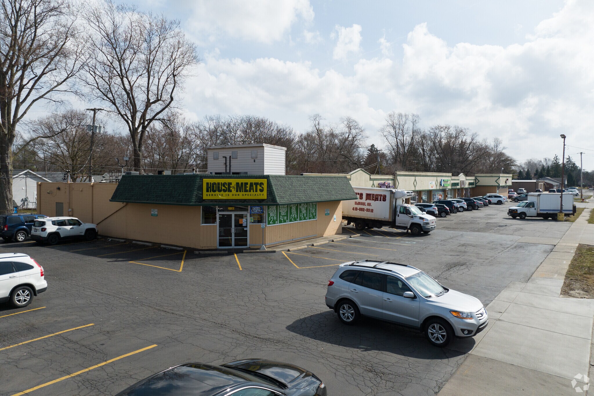 2104-2124 N Holland Sylvania Rd, Toledo, OH for sale Primary Photo- Image 1 of 1