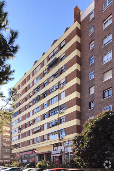 Calle Jabonería, 53, Alcorcón, Madrid for lease - Building Photo - Image 2 of 2