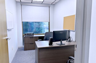 1 Mountain Rd, Burlington, MA for lease Interior Photo- Image 2 of 7