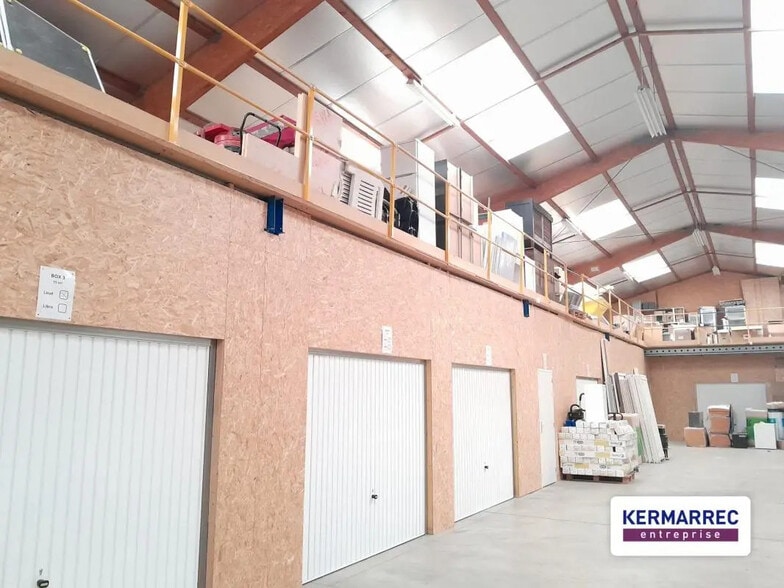 Flex in Betton for sale - Building Photo - Image 2 of 4