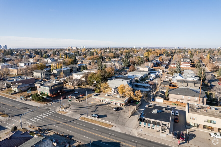 2903 Centre St NW, Calgary, AB for lease - Aerial - Image 3 of 5