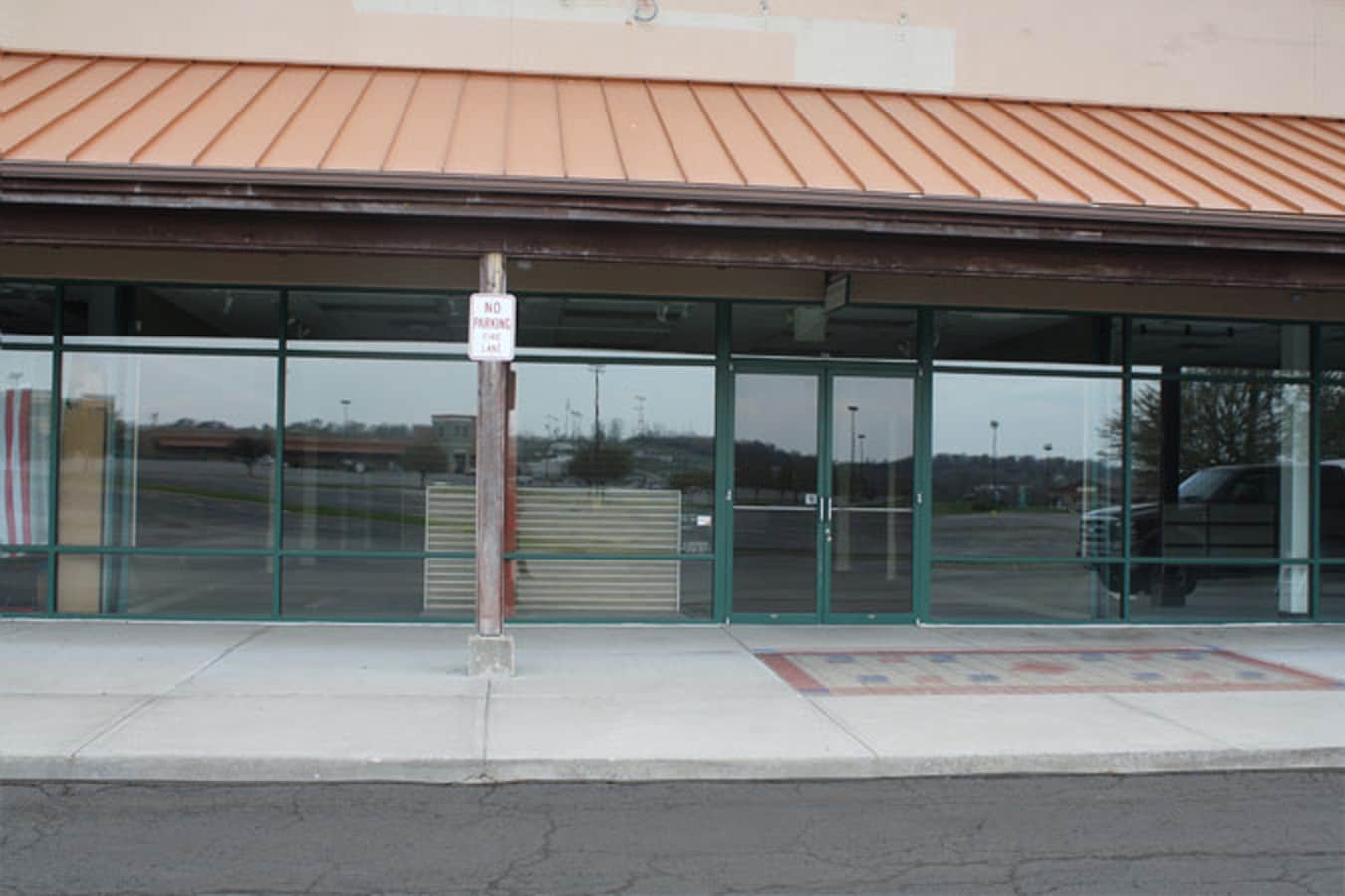 1402-1498 W Old Highway 40, Odessa, MO for lease Interior Photo- Image 1 of 7