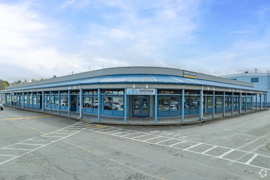 1715 W Nickerson St, Seattle, WA for lease - Primary Photo - Image 1 of 4