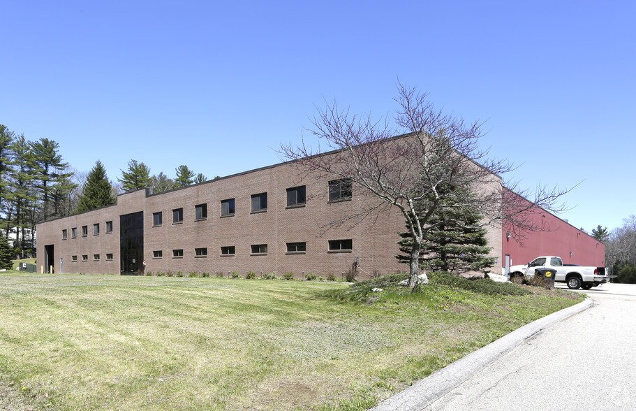 4 Carleton Dr, Georgetown, MA for sale - Primary Photo - Image 1 of 1