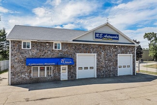 More details for 14 Boynton Ln, Seabrook, NH - Retail for Sale