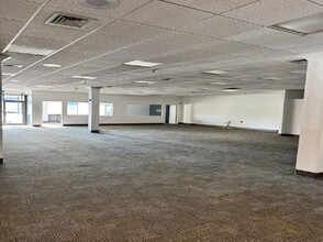 431 County Road 513, Califon, NJ for lease Interior Photo- Image 2 of 3