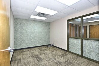 401 E 4th St, Tulsa, OK for lease Interior Photo- Image 1 of 5