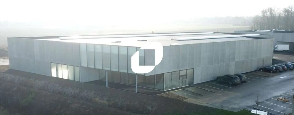 2 Rue Pierre-Antoine Delahousse, Roncq for lease - Building Photo - Image 3 of 14