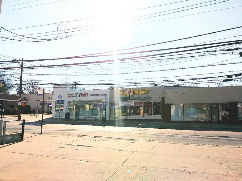 816 Forest Ave, Staten Island, NY for lease - Building Photo - Image 2 of 8