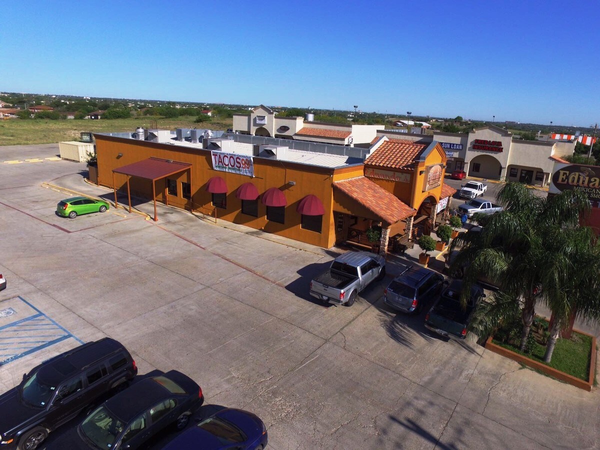4160 S Zapata Hwy, Laredo, TX 78046