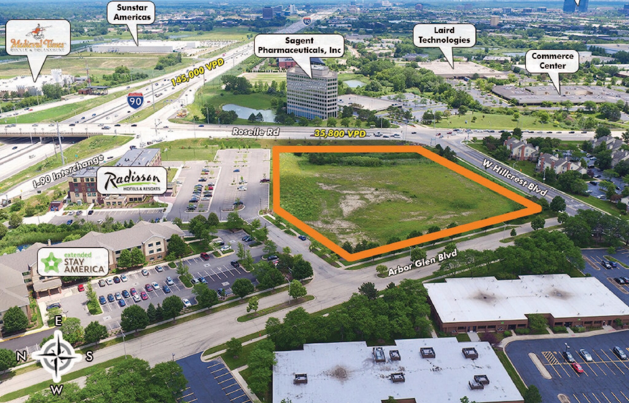 3 Hillcrest Blvd, Schaumburg, IL for sale Building Photo- Image 1 of 1