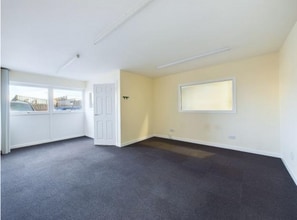 Howe Moss Dr, Dyce for lease Interior Photo- Image 2 of 2