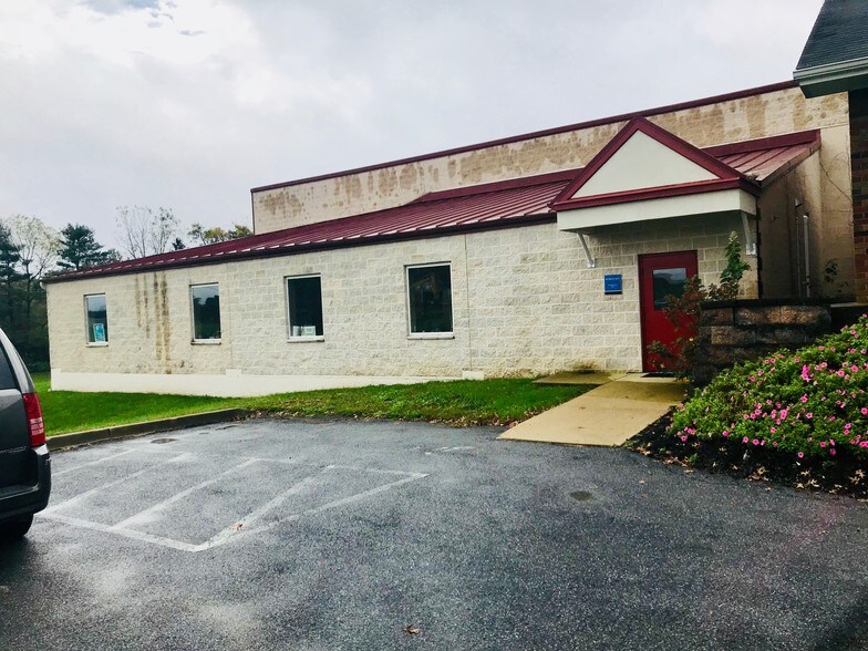 11 E Trout Run Rd, Ephrata, PA 17522