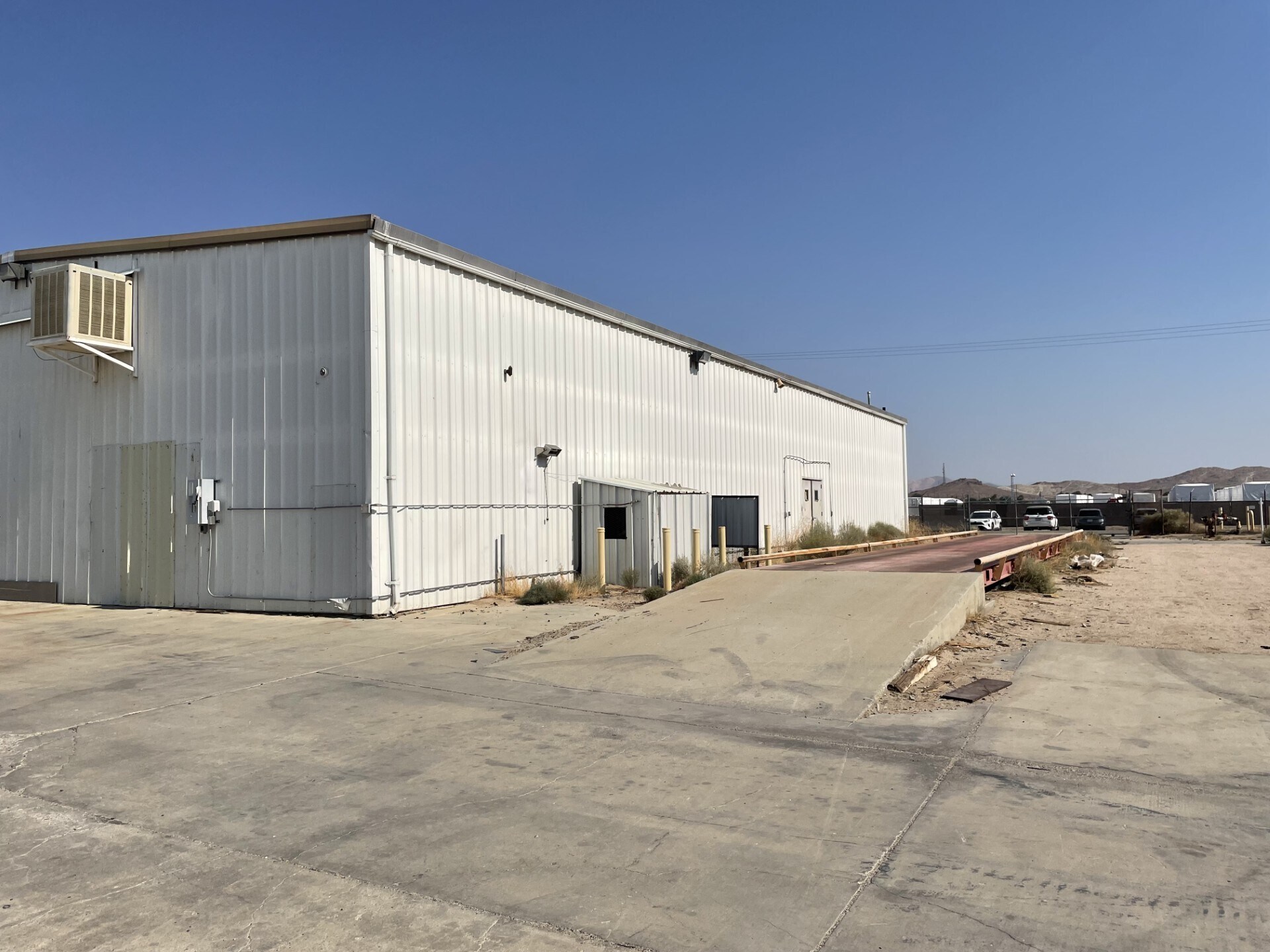 1400 Orange St, Rosamond, CA for lease Interior Photo- Image 1 of 2