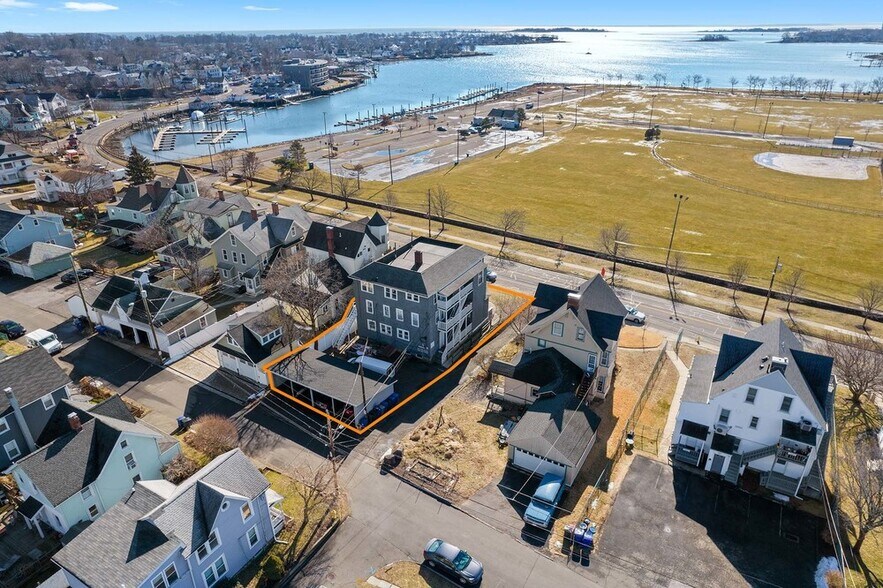 33 Seaview Ave, Norwalk, CT 06855