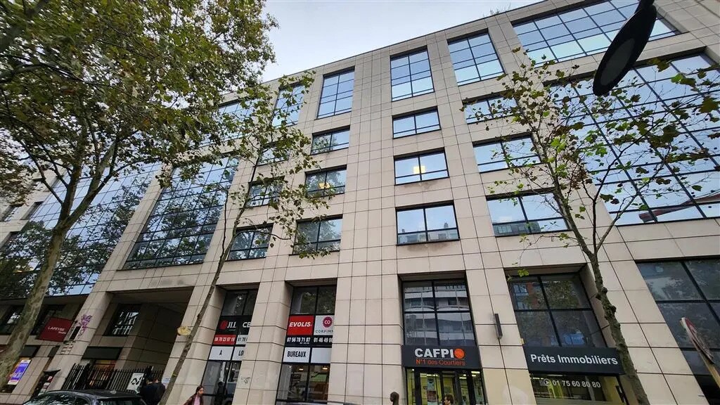Office in Boulogne-Billancourt for lease Building Photo- Image 1 of 9
