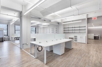 525 Seventh Ave, New York, NY for lease Interior Photo- Image 1 of 6