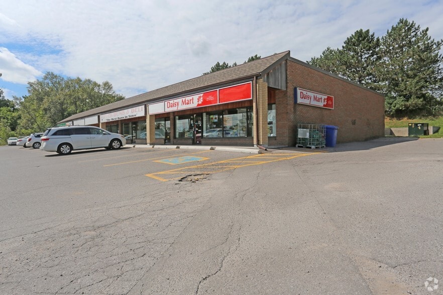 1123 Water St, Peterborough, ON for sale - Building Photo - Image 2 of 2
