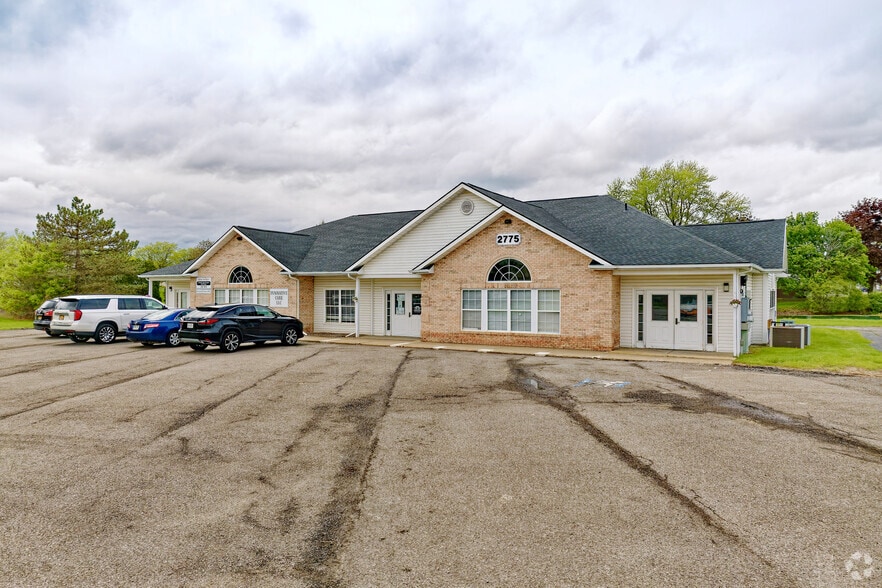 2735-2775 Buffalo Rd, Rochester, NY for lease - Primary Photo - Image 1 of 8