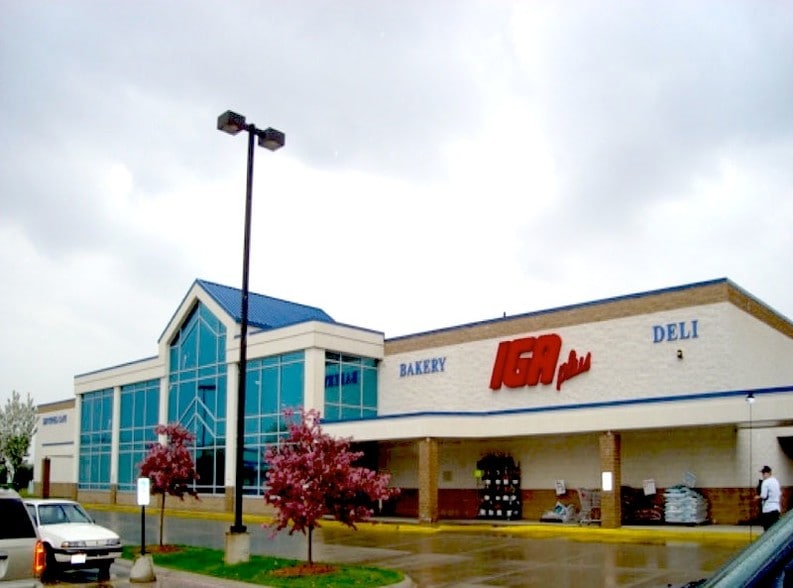 530-552 N Center St, LaGrange, OH for lease - Building Photo - Image 3 of 9