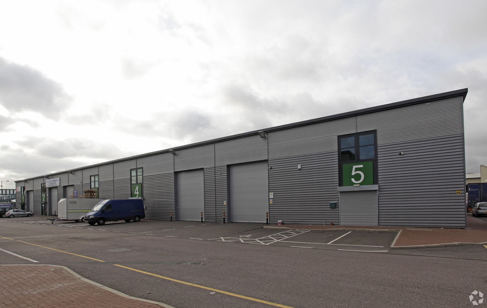 Crabtree Manorway S, Belvedere for sale Primary Photo- Image 1 of 1