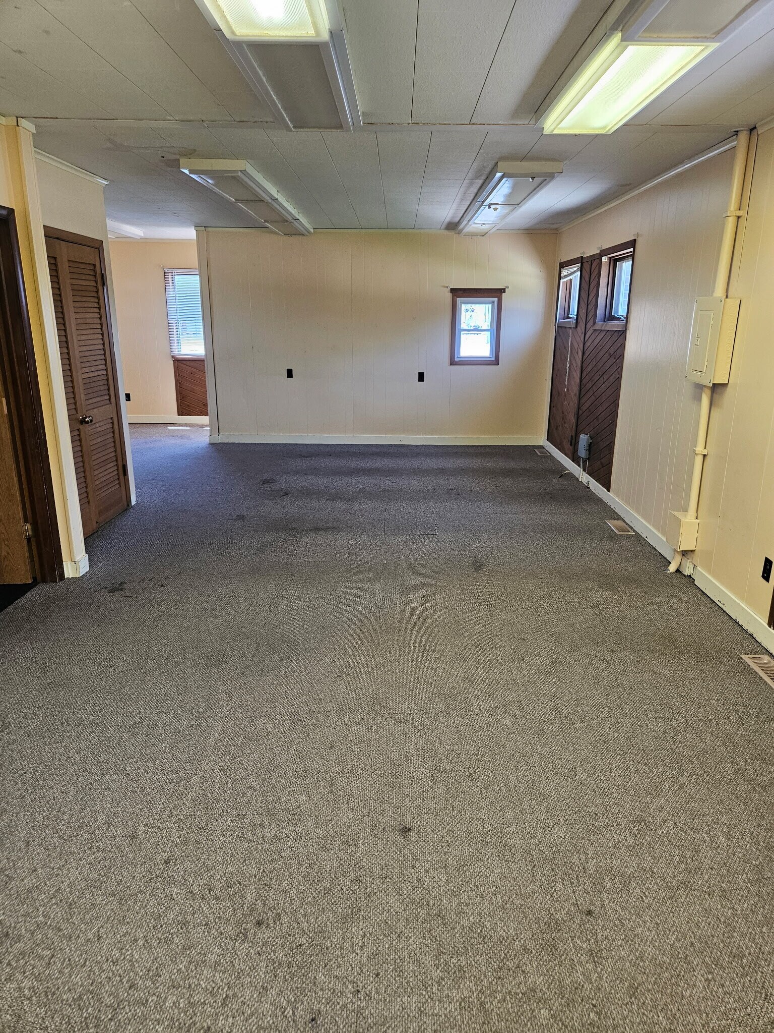 2019 W State Route 17, Kankakee, IL for lease Building Photo- Image 1 of 21