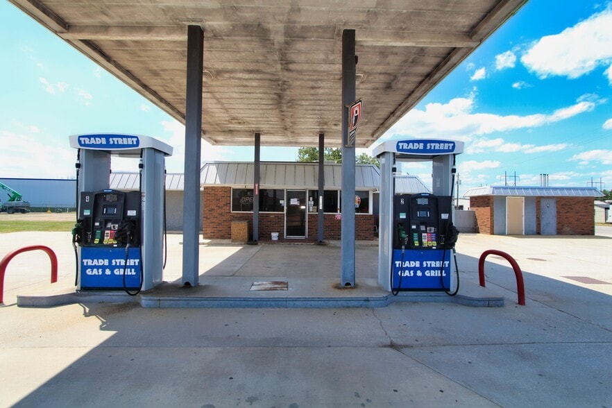 1301 N Cashua Dr, Florence, SC for lease - Building Photo - Image 2 of 13