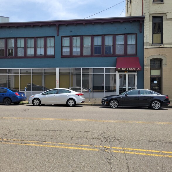 285 Ellicott St, Buffalo, NY for lease - Building Photo - Image 1 of 28