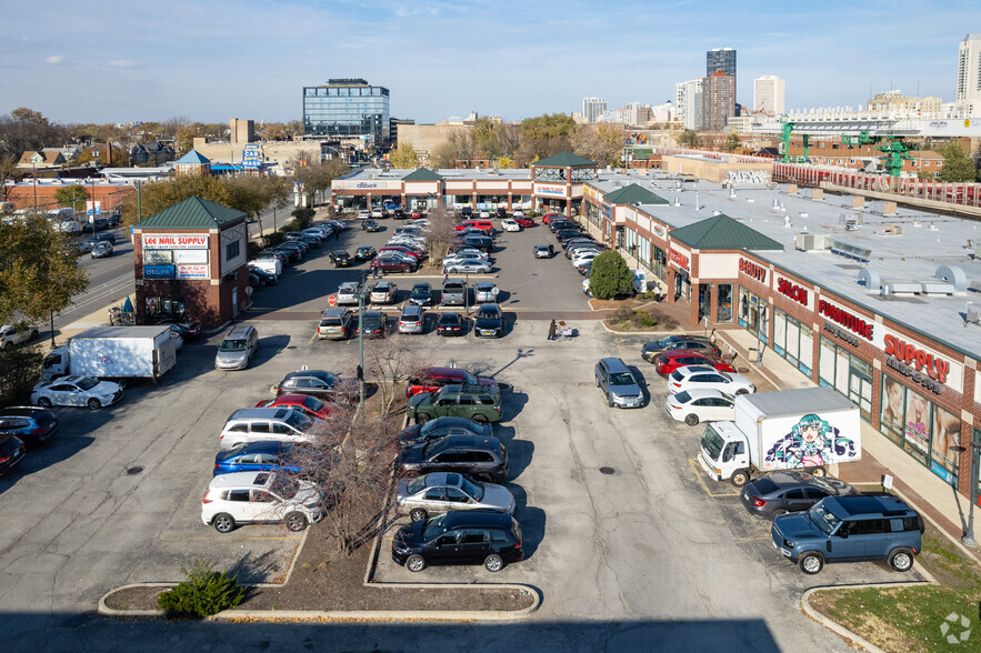 4853-4883 N Broadway St, Chicago, IL for lease - Building Photo - Image 3 of 5