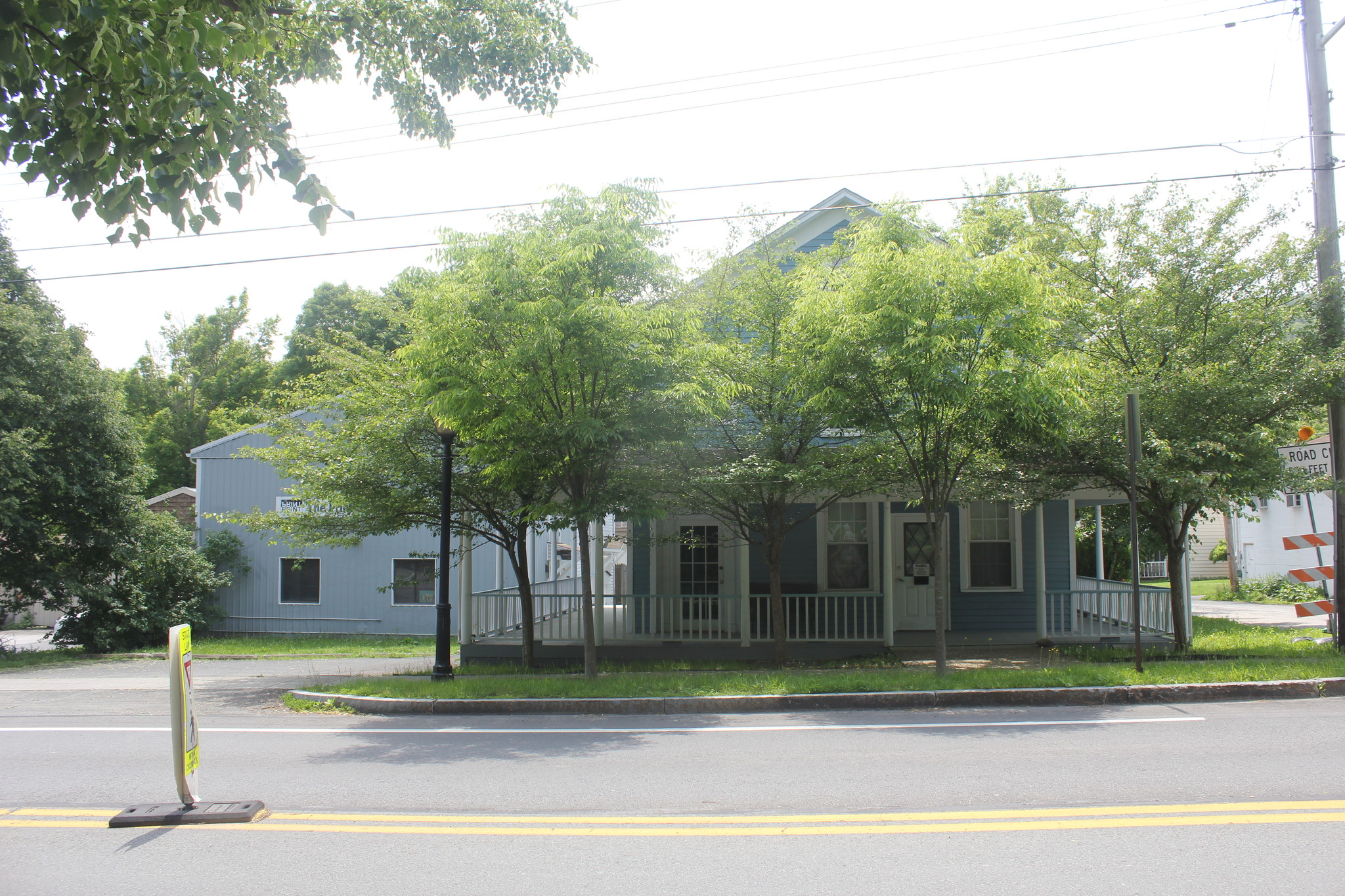 301 E Harford St, Milford, PA for sale Primary Photo- Image 1 of 1