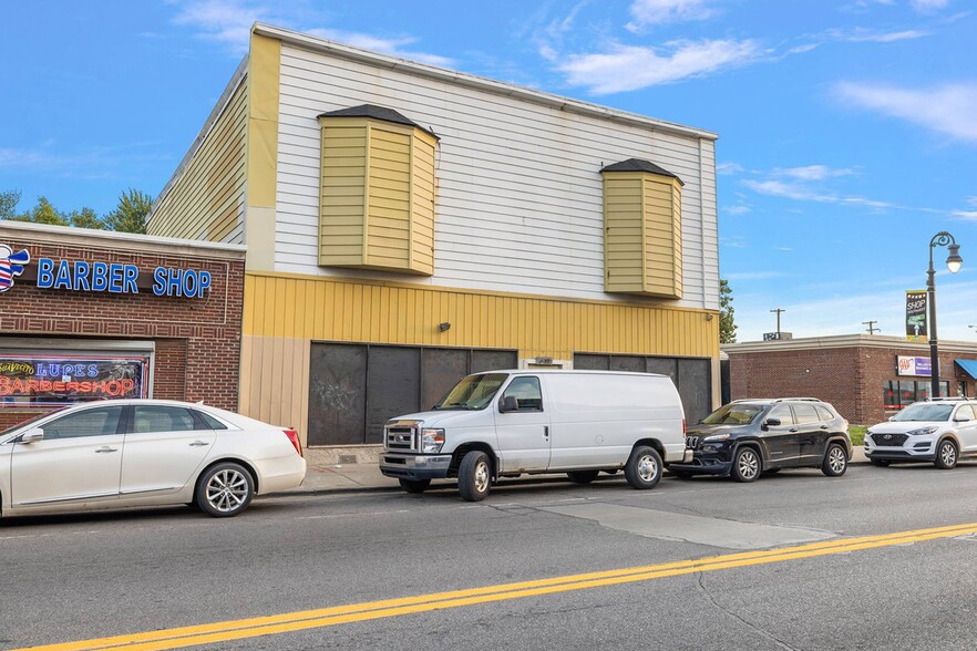 4435 W Vernor Hwy, Detroit, MI for sale - Building Photo - Image 2 of 5