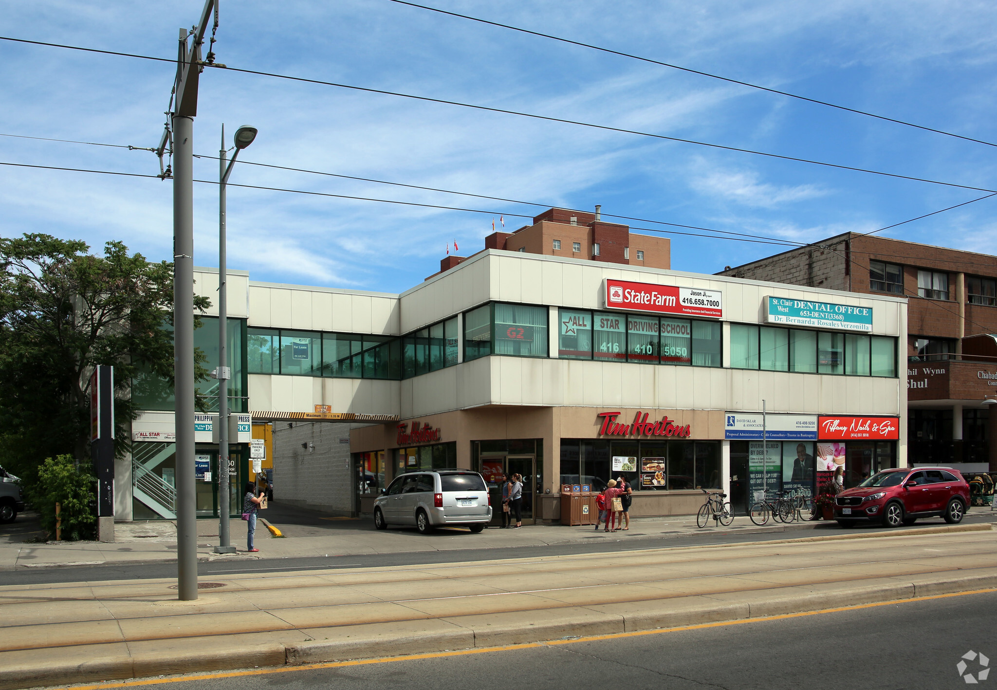 550 St Clair Ave W, Toronto, ON for lease Primary Photo- Image 1 of 4