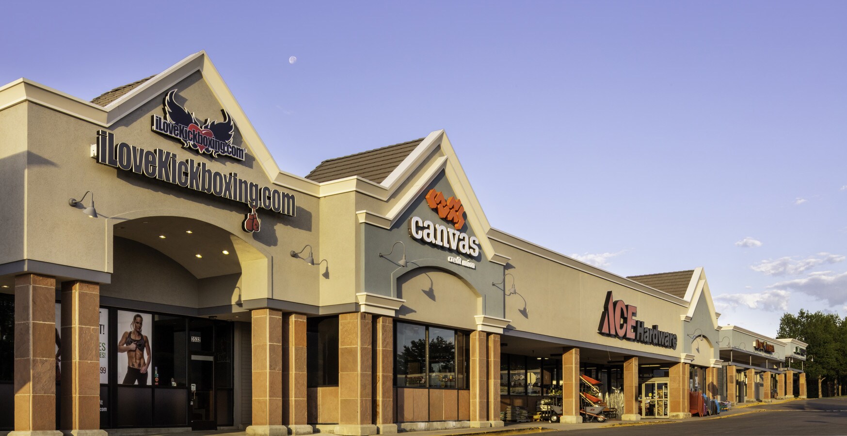 35003632 W 10th St, Greeley, CO, 80634 Retail Space For Lease
