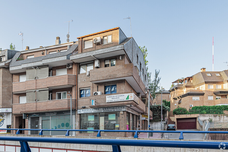 Calle Real, 38, Las Rozas de Madrid, Madrid for lease - Primary Photo - Image 3 of 5